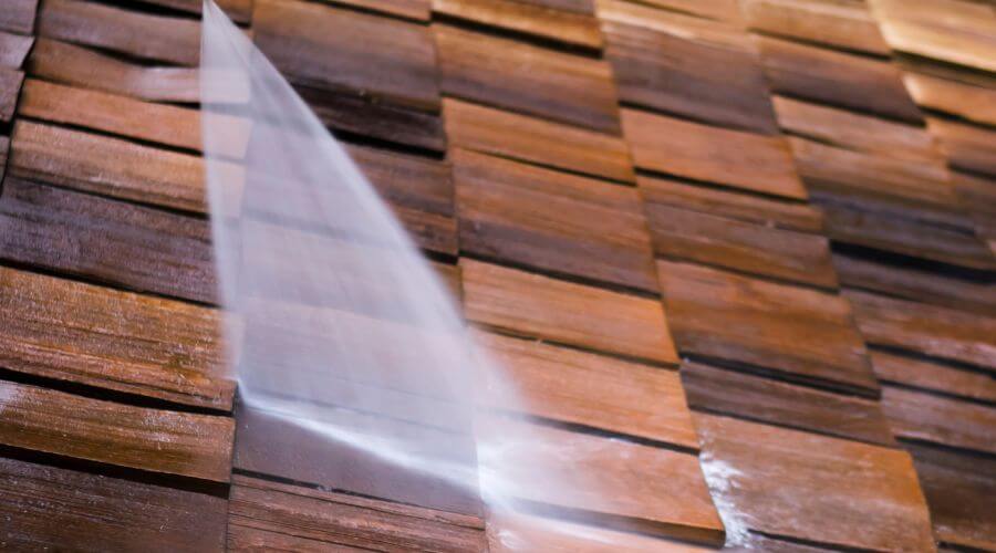 Professional gutter cleaning in Callahan, CA